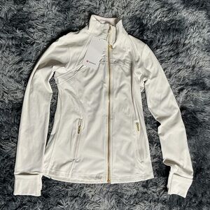 lululemon Cream Full-Zip define Jacket with Gold Zipper